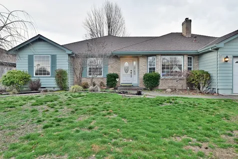 758 Vincent Avenue Central Point OR 97502