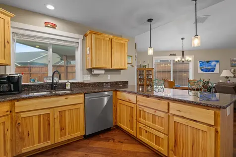 2036 SW Truman Way Grants Pass OR 97526