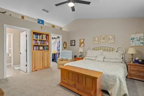 2036 SW Truman Way Grants Pass OR 97526