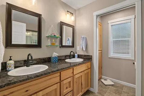 2036 SW Truman Way Grants Pass OR 97526
