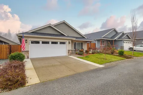 2036 SW Truman Way Grants Pass OR 97526