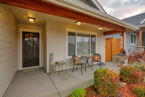 2036 SW Truman Way Grants Pass OR 97526