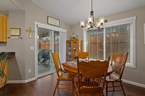2036 SW Truman Way Grants Pass OR 97526