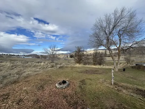 53 W Iowa Street Klamath Falls OR 97601
