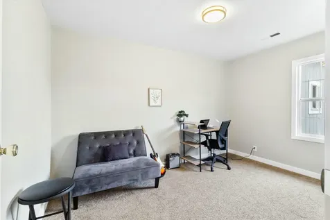 1709 Meadows Lane Medford OR 97501