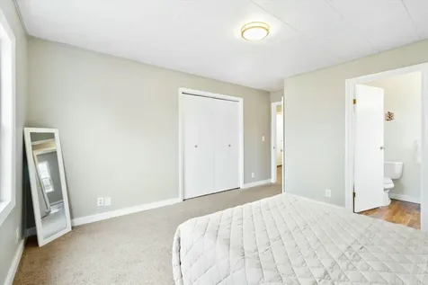 1709 Meadows Lane Medford OR 97501
