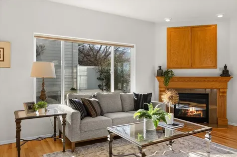 2086 Creek Drive Ashland OR 97520