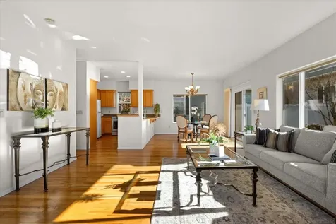 2086 Creek Drive Ashland OR 97520