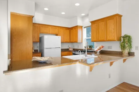 2086 Creek Drive Ashland OR 97520