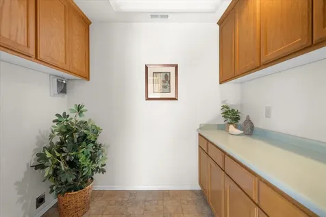 2086 Creek Drive Ashland OR 97520