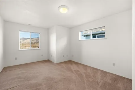 2086 Creek Drive Ashland OR 97520