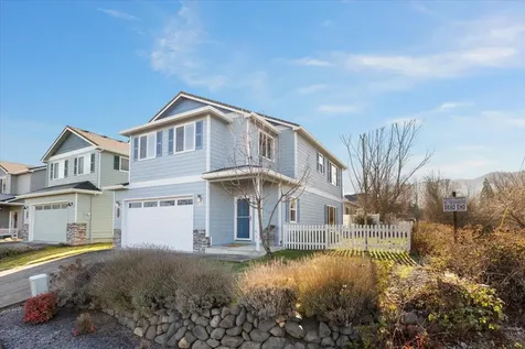 2086 Creek Drive Ashland OR 97520
