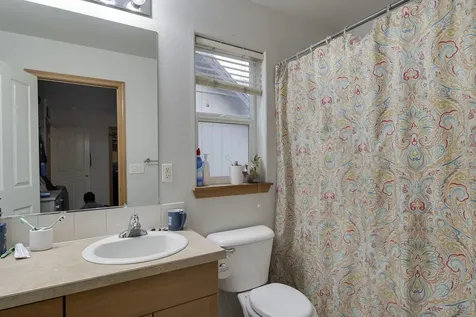 2805 SW Indian Avenue Redmond OR 97756