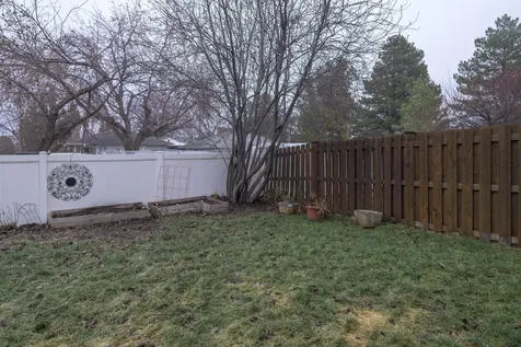 2805 SW Indian Avenue Redmond OR 97756
