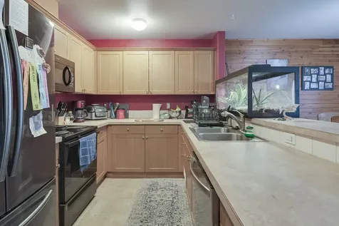 2805 SW Indian Avenue Redmond OR 97756