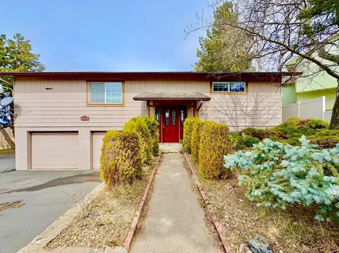 425 Delta Street Klamath Falls OR 97601