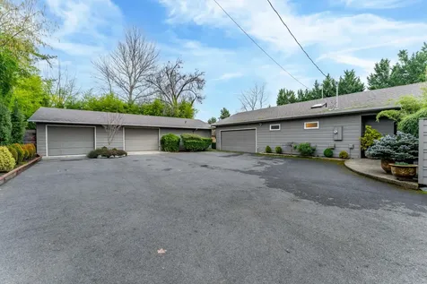 3130 Lower River Road Grants Pass OR 97526