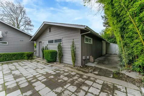 3130 Lower River Road Grants Pass OR 97526