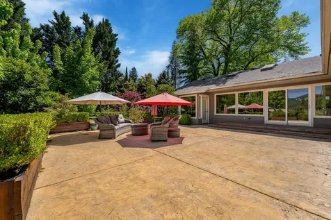 3130 Lower River Road Grants Pass OR 97526