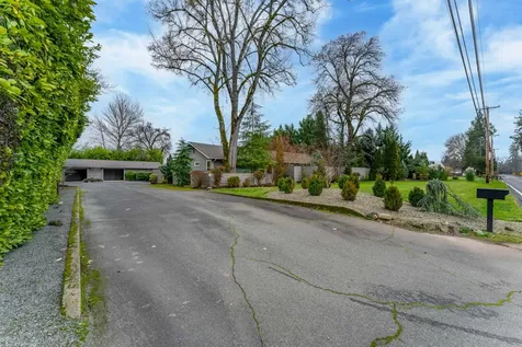 3130 Lower River Road Grants Pass OR 97526