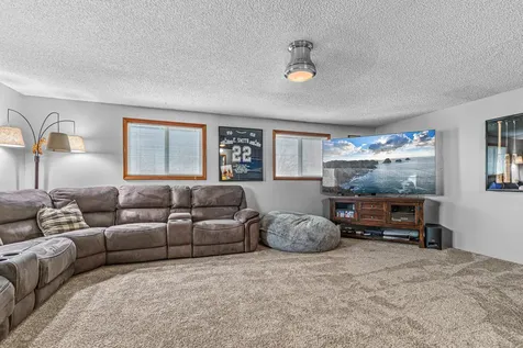 1349 Ramada Avenue Medford OR 97504