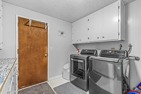 1349 Ramada Avenue Medford OR 97504