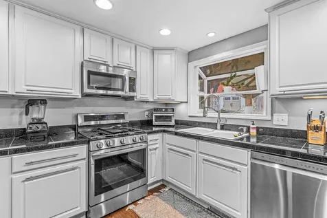 1349 Ramada Avenue Medford OR 97504