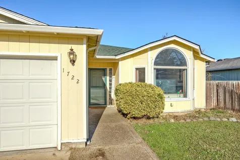 1722 Farr Street Medford OR 97501