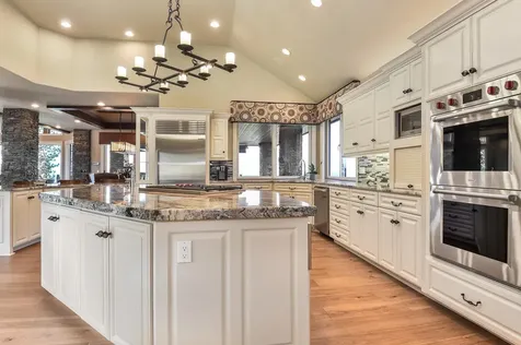 2806 NW Nightfall Circle Bend OR 97703