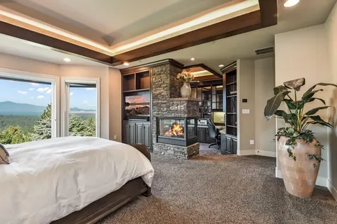 2806 NW Nightfall Circle Bend OR 97703