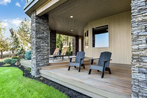 2806 NW Nightfall Circle Bend OR 97703