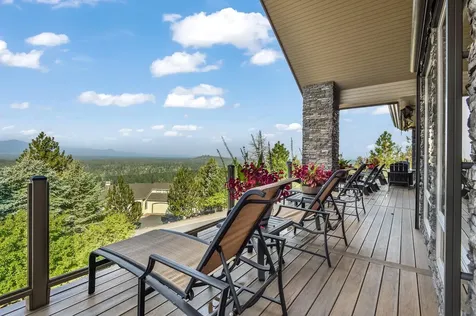 2806 NW Nightfall Circle Bend OR 97703
