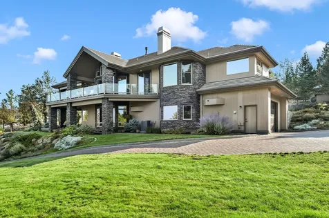 2806 NW Nightfall Circle Bend OR 97703