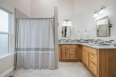 2738 NE Jill Avenue Bend OR 97701