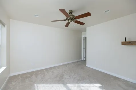 2738 NE Jill Avenue Bend OR 97701