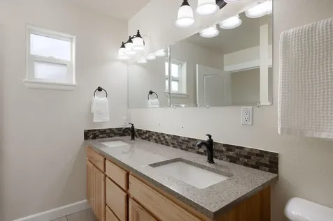 2738 NE Jill Avenue Bend OR 97701