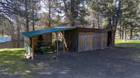 12760 SE Davis Loop Prineville OR 97754