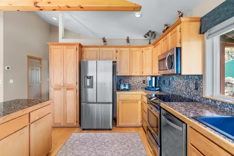 65195 85th Street Bend OR 97703