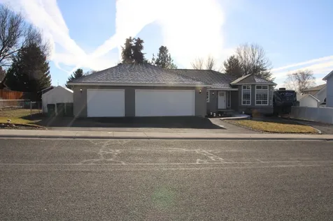 6910 Hager Lane Klamath Falls OR 97603