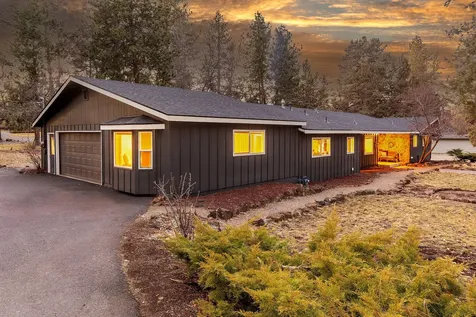 61271 Kwinnum Drive Bend OR 97702