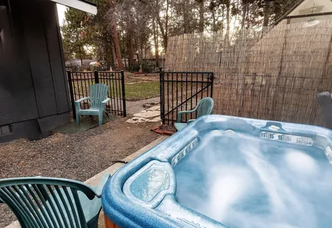 61271 Kwinnum Drive Bend OR 97702