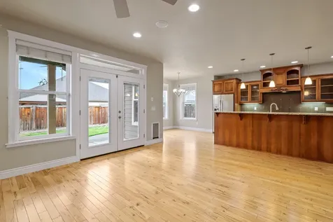 2193 Jeremy Street Central Point OR 97502