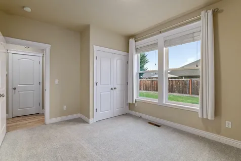 2193 Jeremy Street Central Point OR 97502