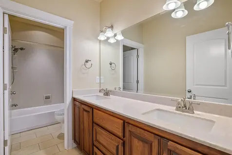 2193 Jeremy Street Central Point OR 97502