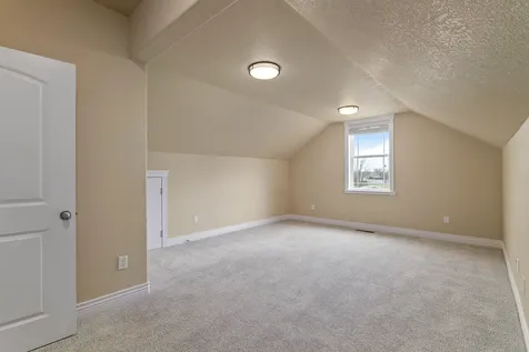 2193 Jeremy Street Central Point OR 97502
