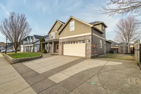 2193 Jeremy Street Central Point OR 97502