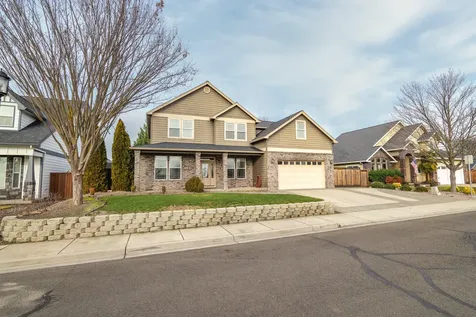 2193 Jeremy Street Central Point OR 97502