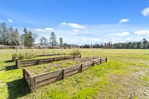 3497 Leonard Road Grants Pass OR 97527