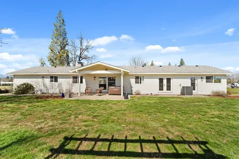 3497 Leonard Road Grants Pass OR 97527