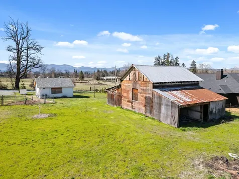 3497 Leonard Road Grants Pass OR 97527